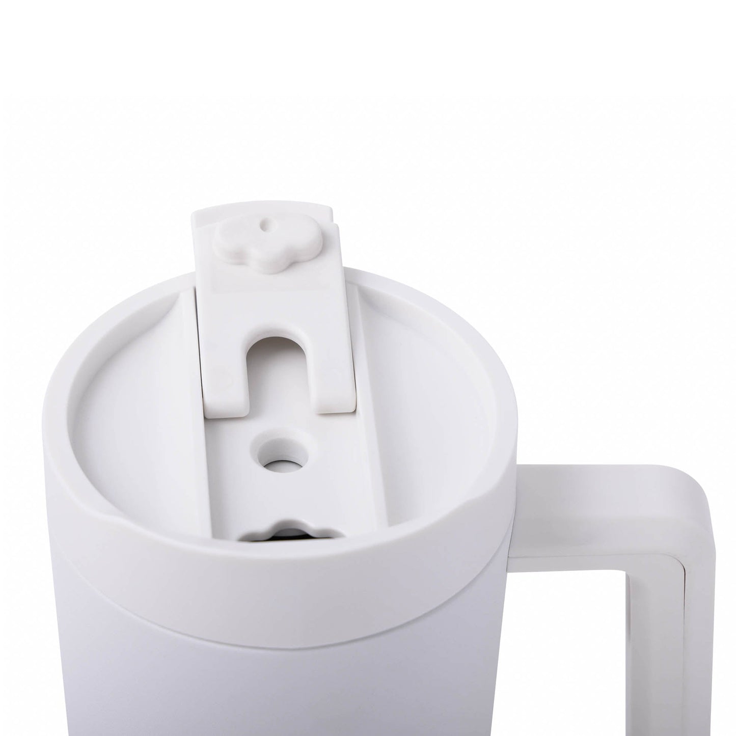 40-oz-top-tumbler-s1 CoreHome_MannaHydration_Whites_Raw-51.jpg