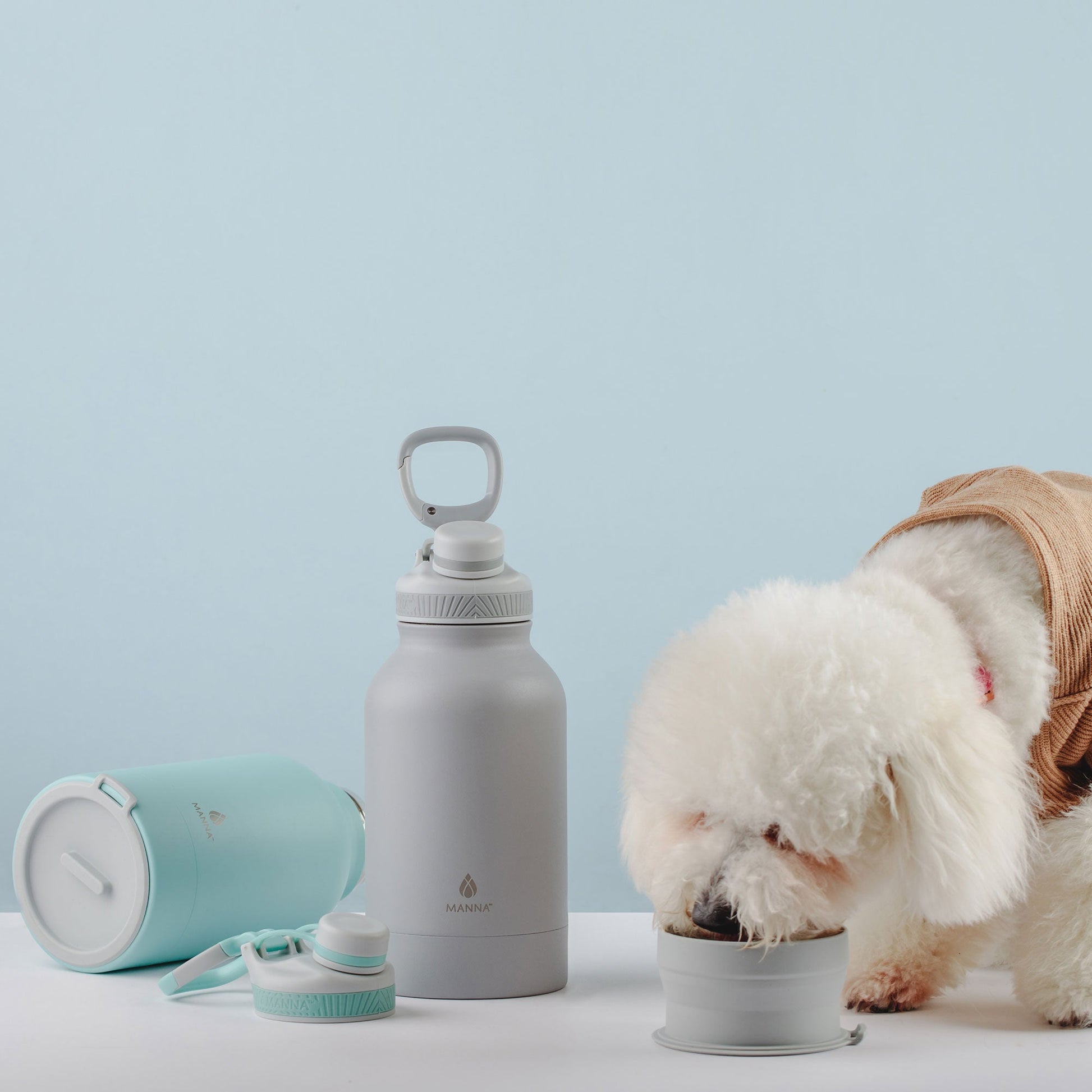 46-oz-rover-bottle-a7 WEB_156A7390_2b12558f-2e11-4712-881b-a120febc680c.jpg